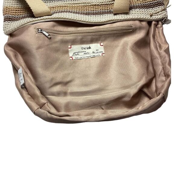 The Sak Tote Small Brown Mendocino Stripe Crochet Double Strap Zip Vegan NEW - Picture 9 of 12